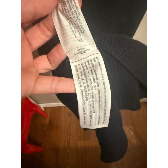 Abercrombie & Fitch Black Long Sleeve Cut-Out Rib Sweater Dress Small Tall NWT - Picture 5 of 5